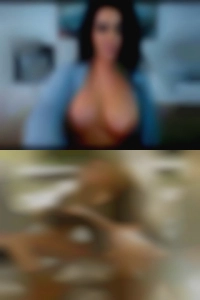 Horny looking to girl girl fuck.